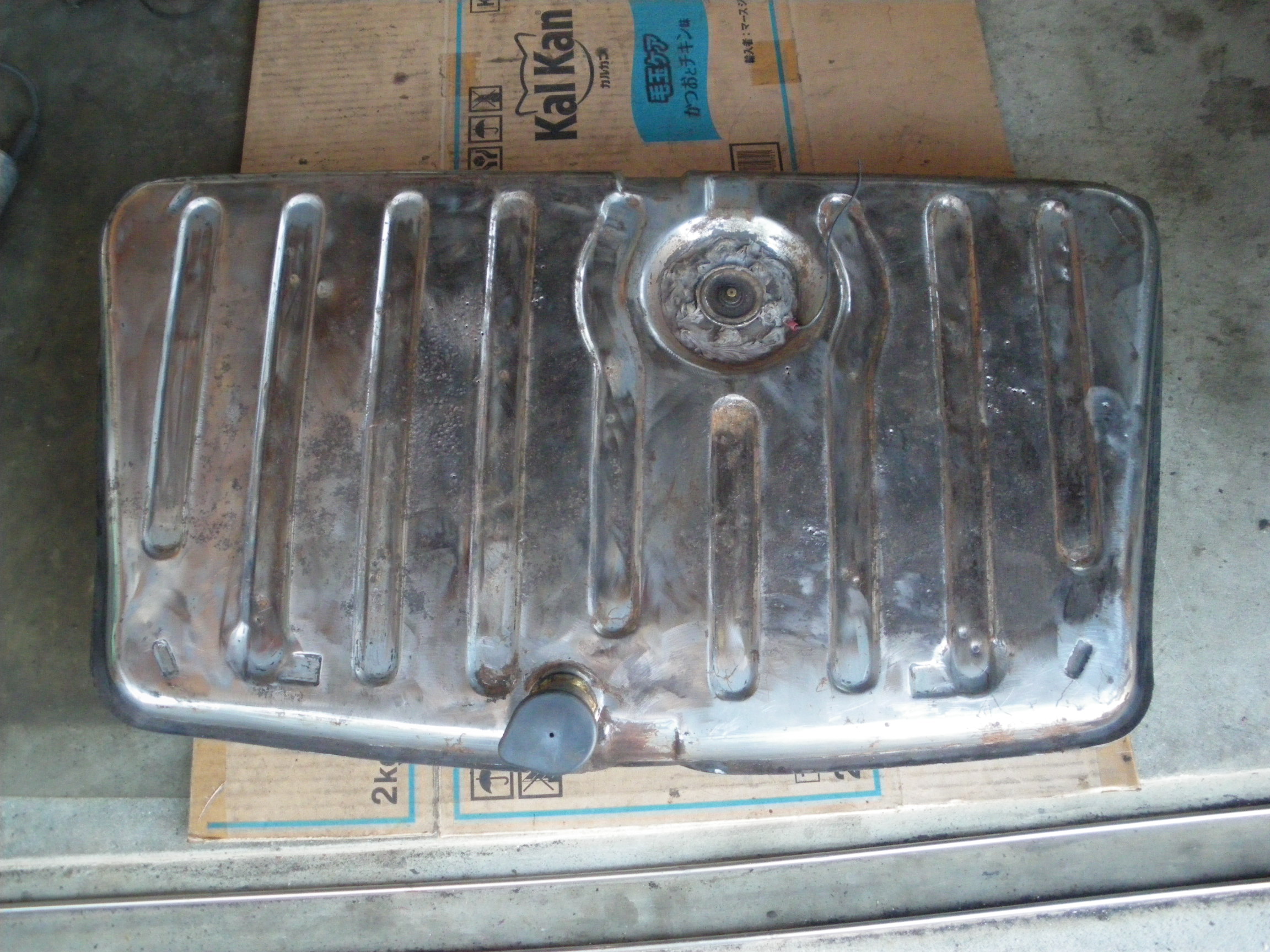 スバル360 純正ガソリンフューエルタンク